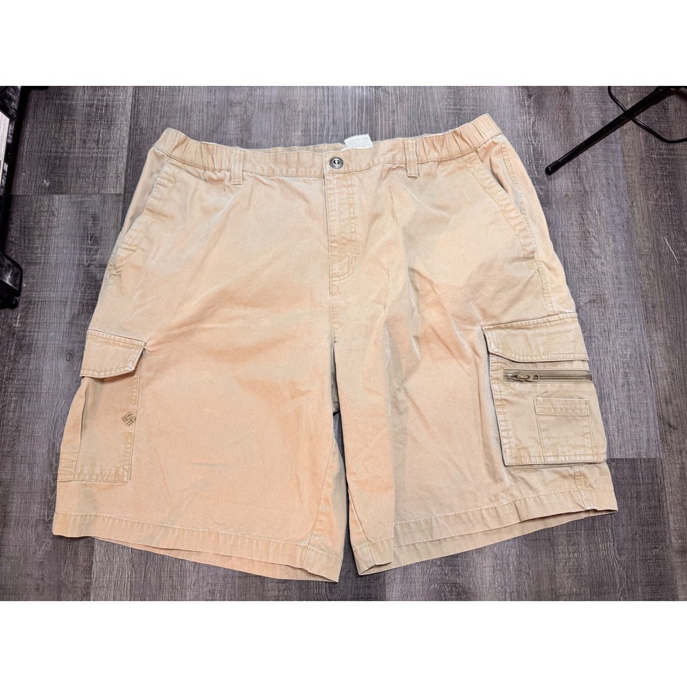 Columbia Mens Cargo Shorts XL Tan Khaki Cotton Canvas Multi Pocket XM4602 Hiking
